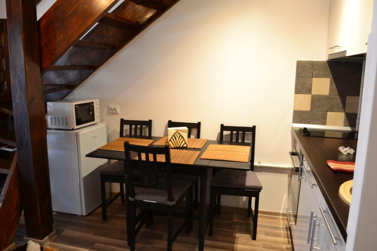 Apartament Golden Rose 1 Buşteni Exteriör bild